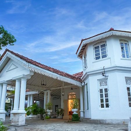 Beverly Villa Dehiwala-Mount Lavinia Exterior photo