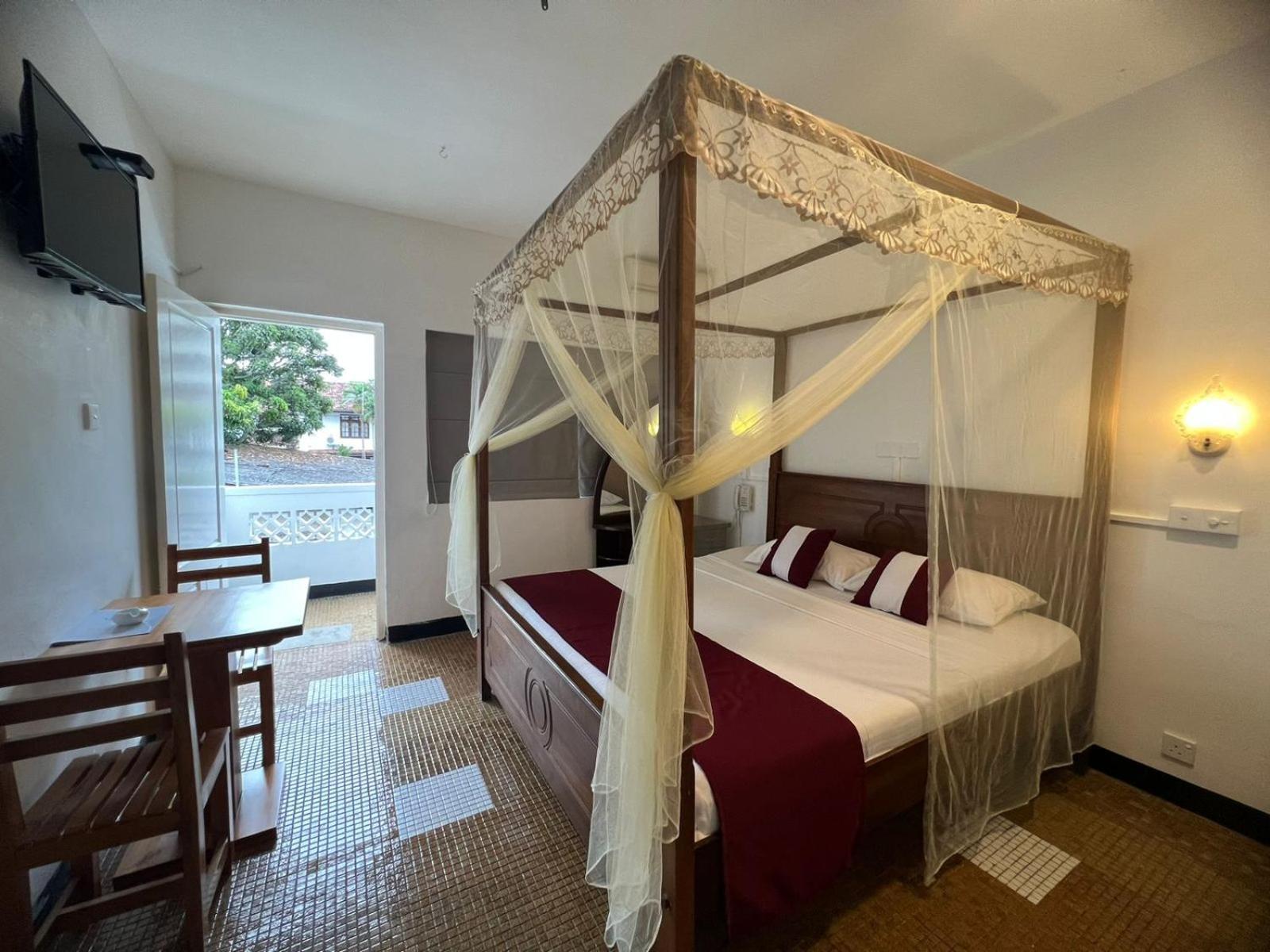 Beverly Villa Dehiwala-Mount Lavinia Exterior photo